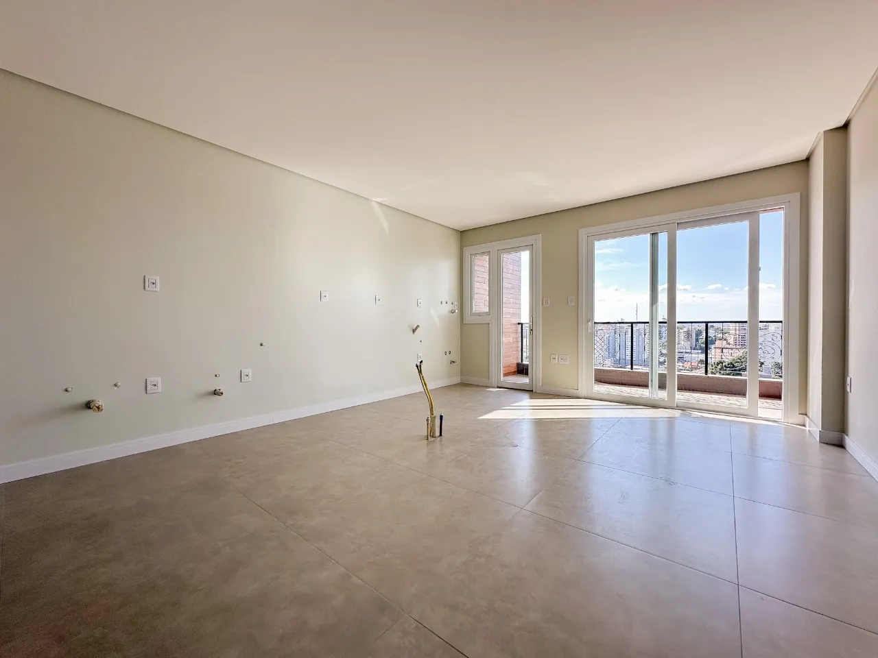 Apartamento de 2 dormitórios no Centro