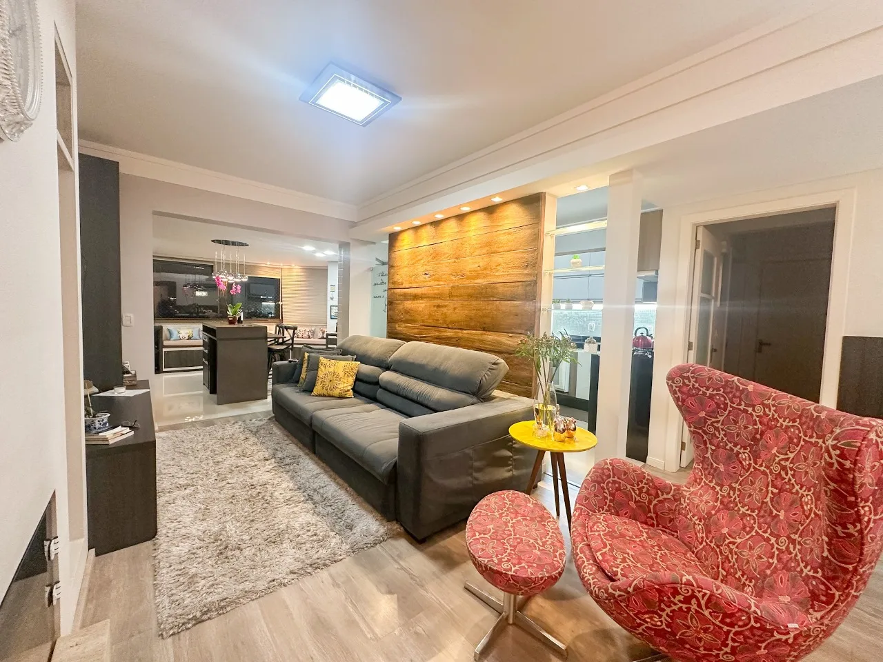 Apartamento de 3 Dormitórios no São Francisco