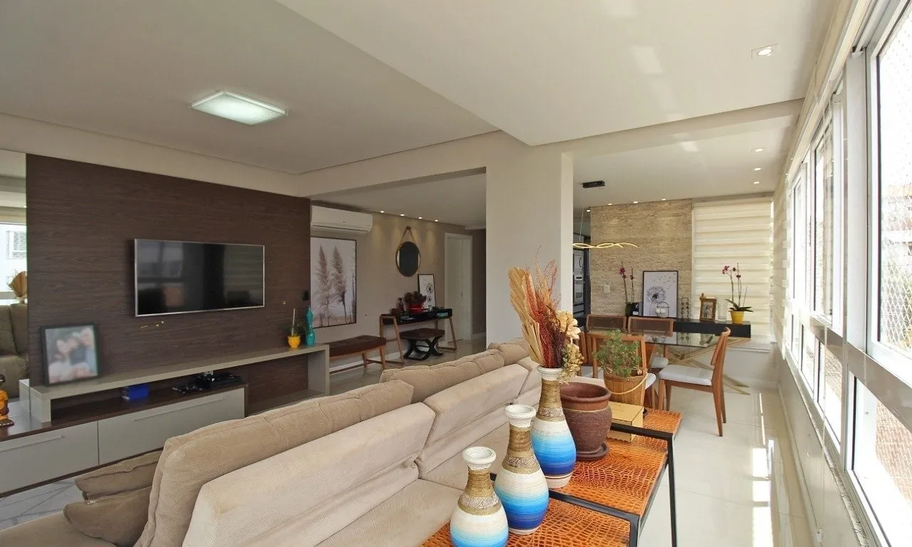 Apartamento de 3 dormitórios Humaitá