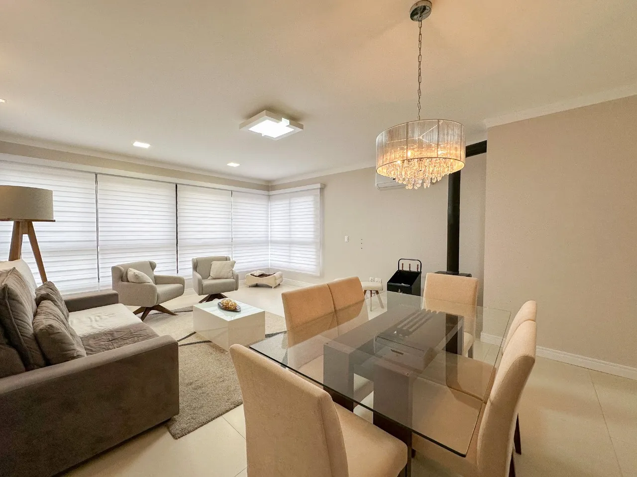Apartamento 2 dormitórios no Humaitá
