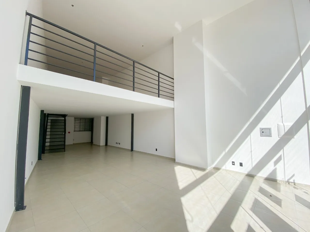 Sala Térrea para Locação