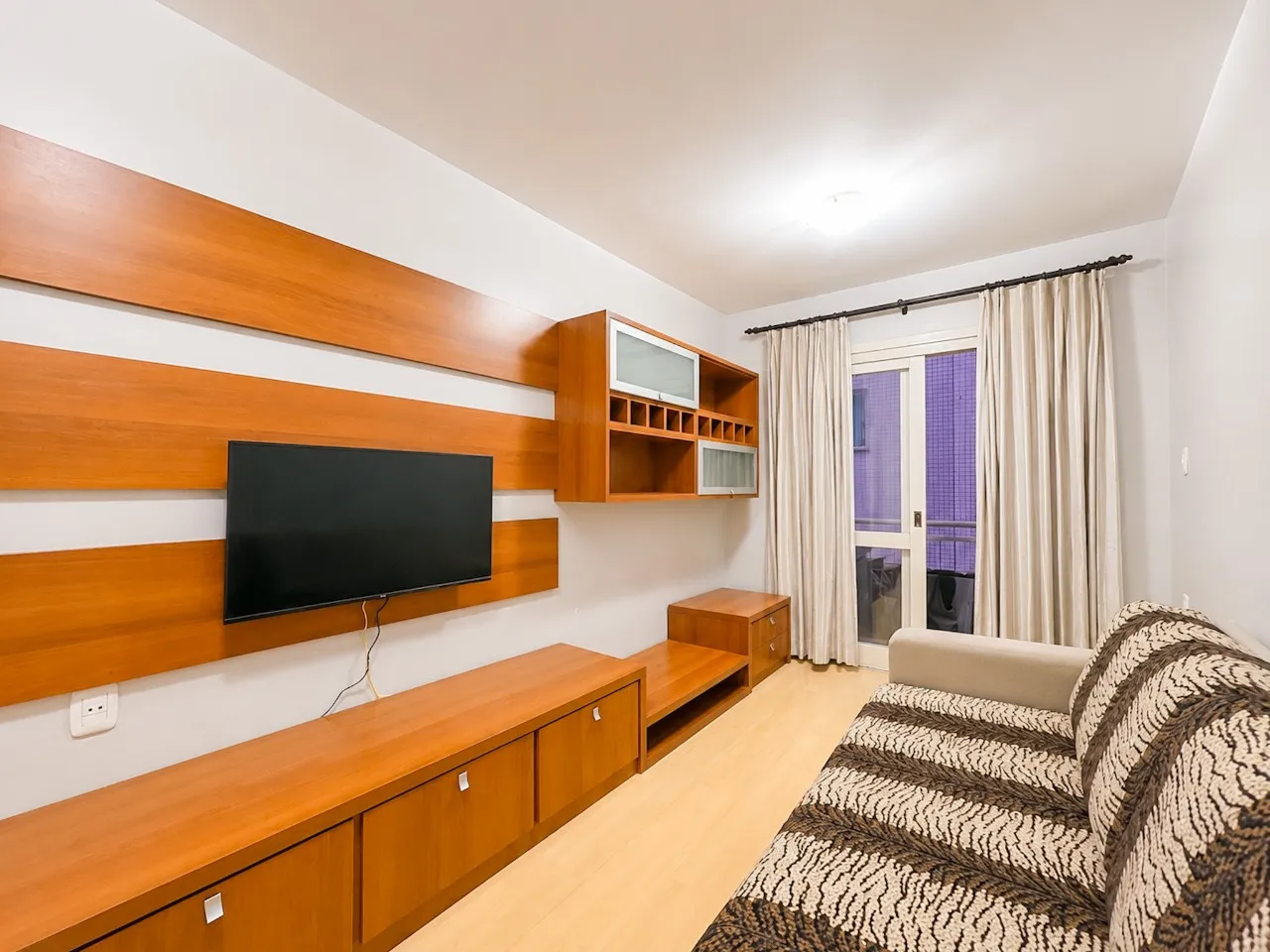 Apartamento de 1 Dormitório no Humaitá