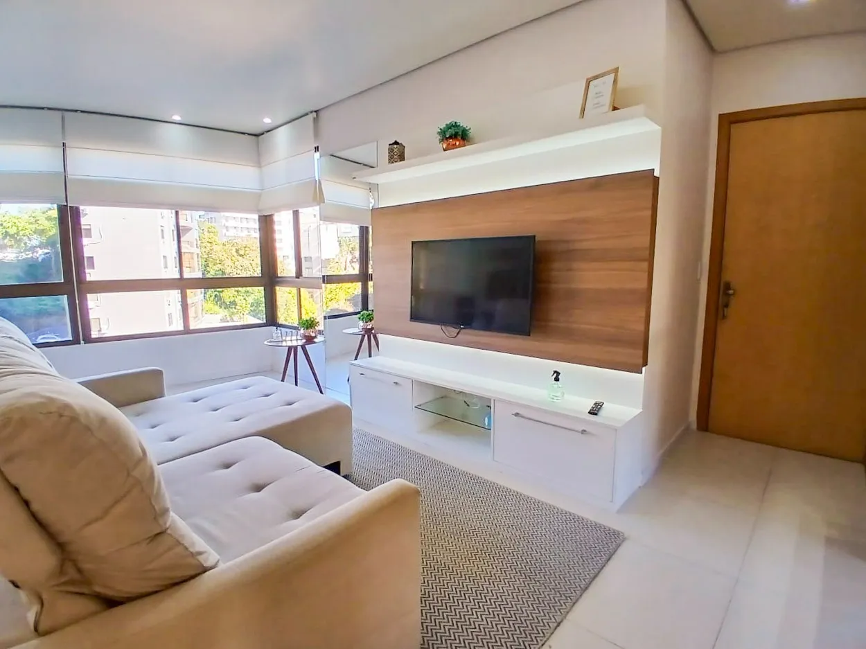 Apartamento 02 dormitórios no São Francisco