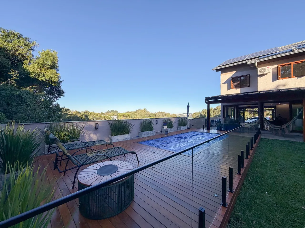 Casa 3 dormitórios com piscina em São Valentim