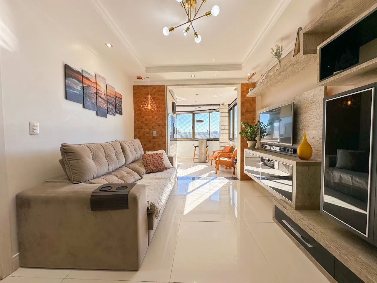 Apartamento de 3 Dormitórios no Humaitá