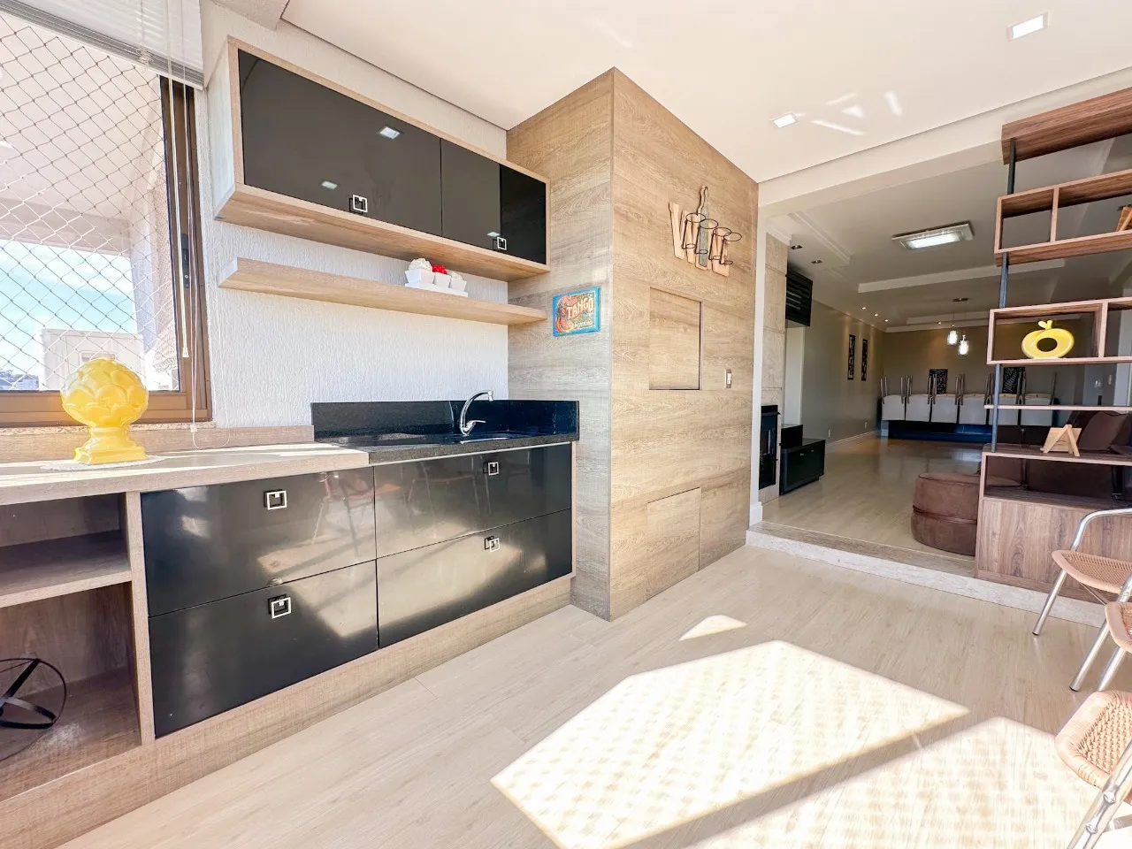 Apartamento de 3 Dormitórios no Humaitá