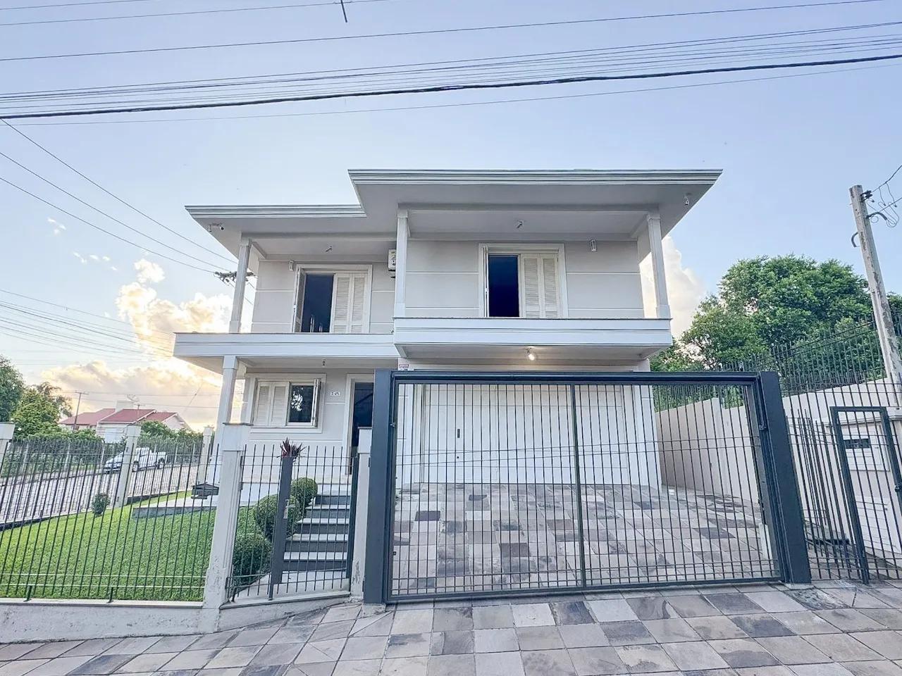 Casa Aconchegante de 3 Dormitórios na Licorsul